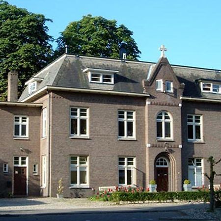 Gasthuis Pension Via Quidam Vaassen Exterior foto